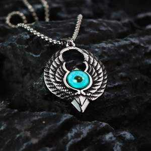 Yunnique – collier avec pendentif en acier inoxydable pour hommes, en forme d'aigle, avec incrustation de pierres précieuses bleues, design géométrique, bijoux cadeau - Product Image 2