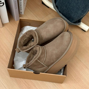 Bottes de neige chaudes pour l'hiver, vente chaude, plateforme haute de 5 cm, bottes de neige classiques en laine de haute qualité - Product Image 5