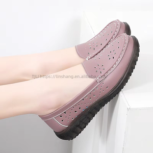 Spring Leather Hollow Design Versatile Lazy Women's <b>Shoes</b> With <b>Soft</b> Soles That Don'T Tire Your Feet Slip-on Mom's <b>Shoes</b> - Product Image 4