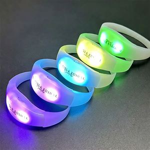 สายรัดข้อมือซิลิโคน LED กระพริบแสง ตอบสนองต่อเสียง พร้อมของแถมฟรี - Product Image 3