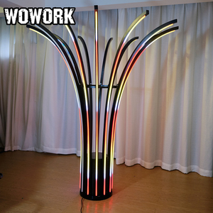 <span class=keywords><strong>Grand</strong></span> feu d'artifice d'extérieur à motif <span class=keywords><strong>de</strong></span> rue <span class=keywords><strong>de</strong></span> 8 pieds et 12 pieds, décoration lumineuse, fontaine au néon RVB pour <span class=keywords><strong>parc</strong></span> <span class=keywords><strong>de</strong></span> camping - Product Image 3