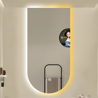 Arche décorative en forme de porte Éclairage à induction manuelle Détection Bluetooth Antibuée Miroir LED intelligent pour salle de bain avec tampon anti-buée