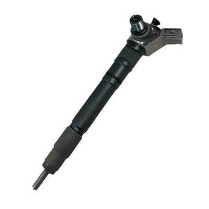 Inyector Common Rail 295700-0560 <span class=keywords><strong>23670</strong></span>-<span class=keywords><strong>0E020</strong></span> <span class=keywords><strong>23670</strong></span>-09430 <span class=keywords><strong>23670</strong></span>-11020 095000-6613 295700-0560 para <span class=keywords><strong>Denso</strong></span> - Product Image 1
