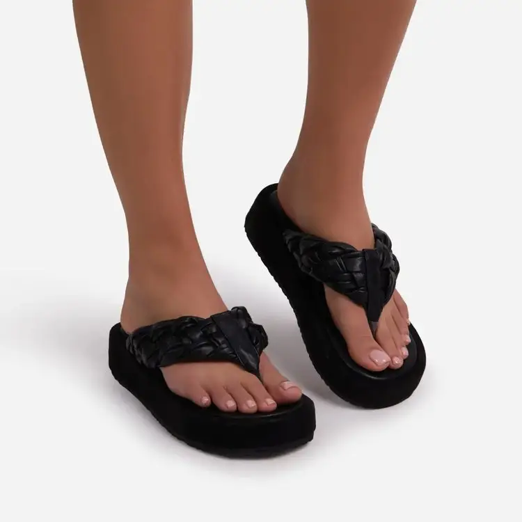 Sepatu Wedge sol tebal musim panas mode desain laris sepatu mules flip flop musim panas untuk wanita