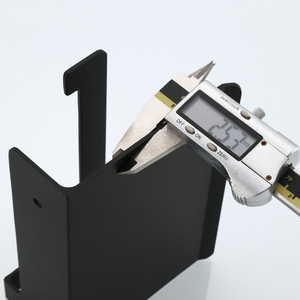 Portarrollos de Papel Higiénico Moderno de Aluminio Espacial Gris con Estante, Portarrollos de Papel Higiénico Negro Mate - Product Image 5