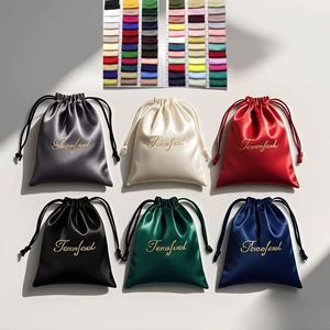Pochette en satin imprimée avec logo personnalisé pour extensions capillaires, emballage haut de gamme en soie pour perruques, pochette anti-poussière en satin - Product Image 3