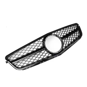 Nuova Griglia Anteriore in ABS per <span class=keywords><strong>Mercedes</strong></span>-Benz Classe C W204 C63 2007-2014 - Product Image 2