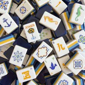 Jeu de Mahjong Américain Moderne en Acrylique Bleu Marine 4 Couches, 160 Tuiles, Pieds Pliants Standard NMJL, Jeu de Mahjong Portable de Luxe - Product Image 4