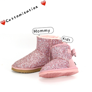Moda personalizada Lentejuelas Faux Vegan Fur Shearling <span class=keywords><strong>Bailey</strong></span> Bow Sparkle Glitter Tobillo Faux Sheepskin Botas de nieve - Product Image 2