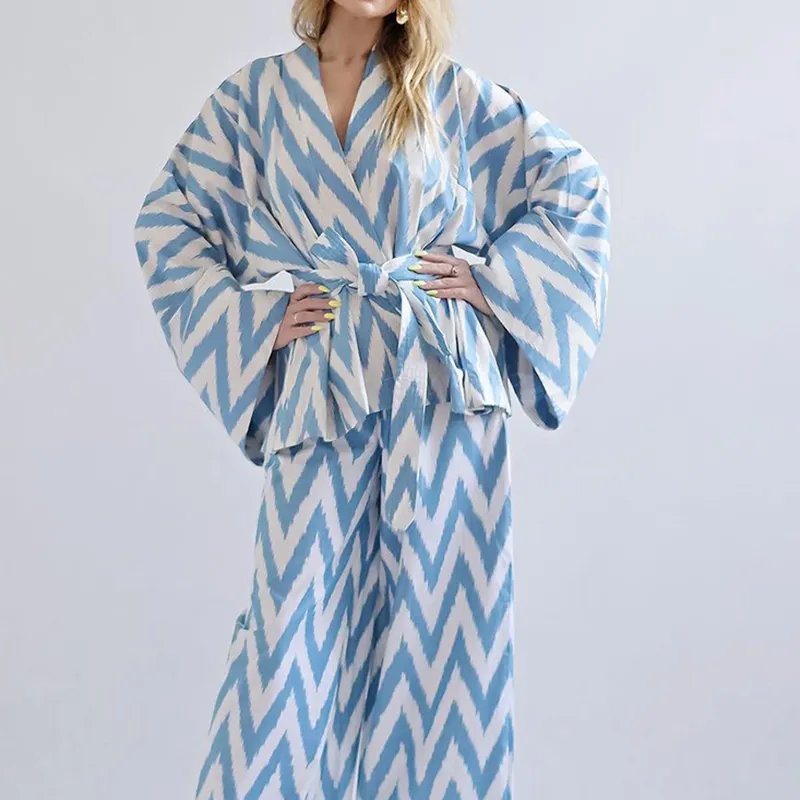 Aangepaste Pyjama Dames Nachtkleding Winter Dames Nachtkleding Hoge Kwaliteit, Groothandel Kerst Anime Pyjama Pyjama/