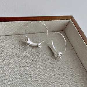 Style coréen printemps belle <span class=keywords><strong>teckel</strong></span> 18K plaqué or boucles d'oreilles femme luxe mode crochet boucles d'oreilles pour la vente en gros - Product Image 3