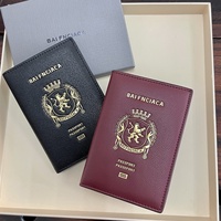 Nouveau Portefeuille et Porte-Passeport Tendance Printemps/Été 2025 Paris en Liège Imprimé Animal Modèle 005 Sans Porte-Billets d'Avion