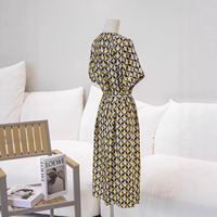 Robe de luxe 100 % soie de mûrier à imprimé géométrique pour femme, élégante, vintage, à manches courtes, coupe trapèze, longueur midi, été 2026