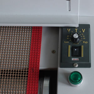 Sabuk konveyor UV desktop yang dipasok pabrik 220V mesin pengobatan intensitas tinggi mesin pemurni pengering datar UV - Product Image 5