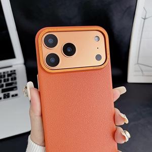 Étui de luxe en cuir PU premium avec cadre métallique gaufré, <span class=keywords><strong>protection</strong></span> intégrale 360° et bouton métallique AI pour iPhone 17, 16, 15 Pro Max - Product Image 4