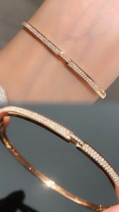 Xinfly - Brazalete de Oro Sólido de 18K con Diamantes Naturales para Mujer, Diseño de Lujo, Última Moda, Brazaletes Brillantes - Product Image 4