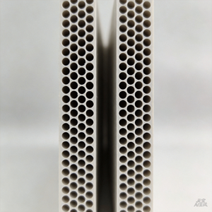 Système de coffrage en dalle de plastique PP pour la réalisation de balcons <span class=keywords><strong>duplex</strong></span> en cantilever, coffrage pour le coulage de dalles de béton en débordement - Product Image 1