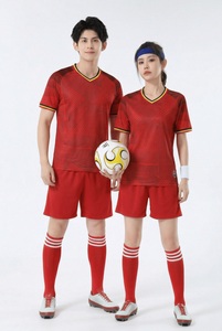 Tenue d'entraînement d'été respirante à manches courtes personnalisée par sublimation avec nom d'équipe pour les organisations sportives locales (unisexe) - Product Image 4