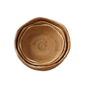 Großhandel Faltbarer Luxuriöser Vintage-Rattan-Obstkorb Weißes Geflochtenes Tablett für Couchtisch Esszimmer Aufbewahrung Obst - Product Image 5