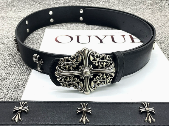 Ceinture langrisser noire à rivets croisés saffiano-110cm de long 3.7