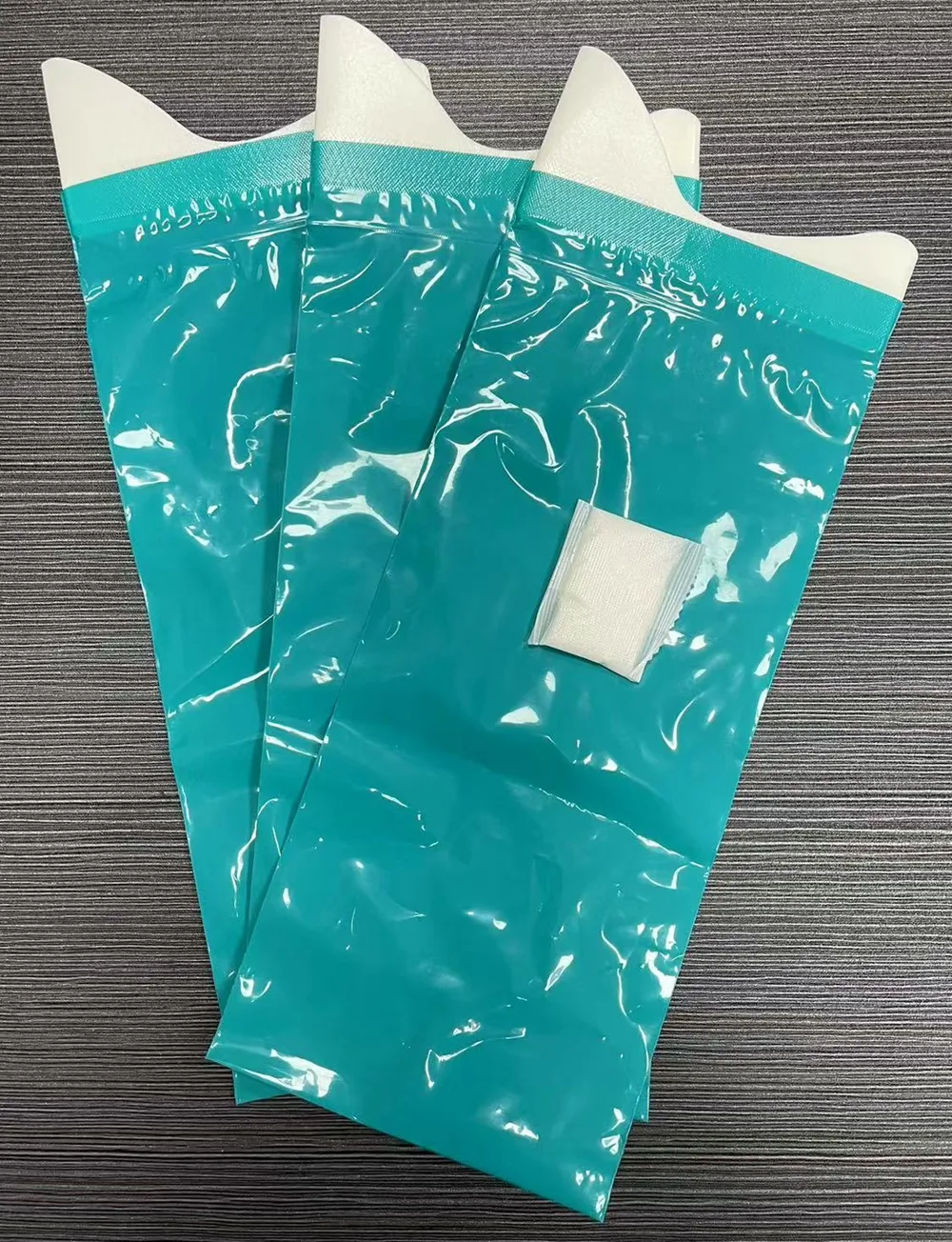 車のゴミ袋緊急尿ポーチハイエンド便利な屋外多機能ゴミ袋セルフシールジッパーバッグ
