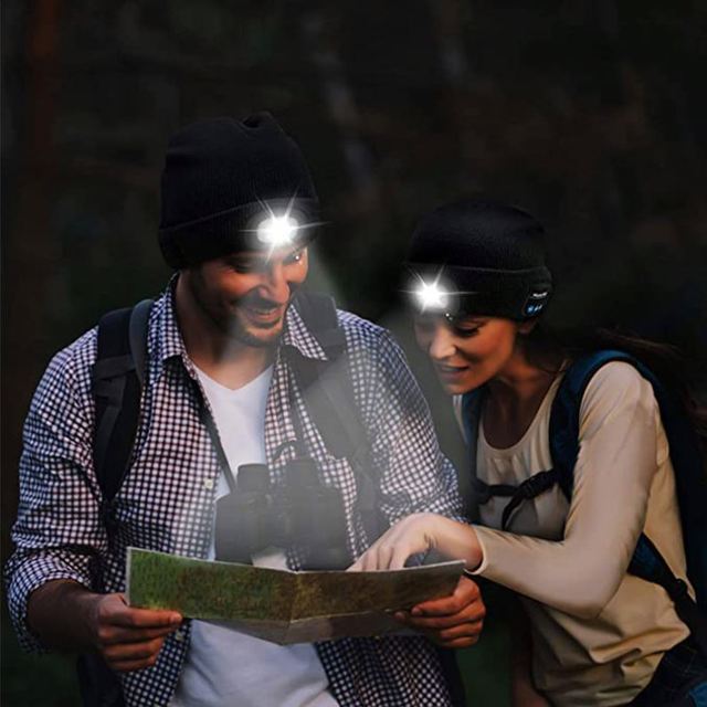 LED Light BT Beanie Hat Headphones Built-in Speakers & Mic BT 5.0 for Running/Hiking/Sports