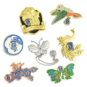 Badge décoratif personnalisé en alliage de zinc, épinglette lion émaillée avec autocollant pour chapeau, veste, accessoires de coque de téléphone portable - Product Image 1