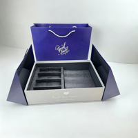Scatola Regalo in Cartone Rigido Stile Libro con Chiusura Magnetica e Vassoio Interno, Confezione Personalizzata per Set di Cosmetici e Prodotti per la Cura della Pelle