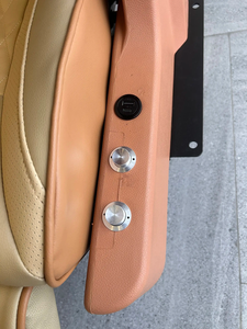 Asientos Ergonómicos Premium para Pasajeros con Portavasos y Puerto USB para Actualización de Minibús Turístico - Product Image 5