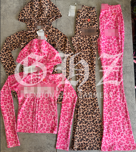 Abbigliamento Estivo da Donna, Set Sportivo Personalizzato Streetwear, Giacca con Zip e <span class=keywords><strong>Pantaloncini</strong></span> con Stampa Leopardata, Completo 3 Pezzi per Donna - Product Image 4