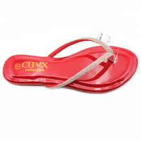 Sandales plates grande taille pour femmes, style international, avec pince à diamants, tongs durables, marque privée pour femmes