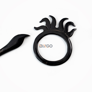 Pique à cheveux artisanale en corne de buffle, design pieuvre vintage, en matériau naturel et biologique, pour cheveux épais, vente en gros - Product Image 6