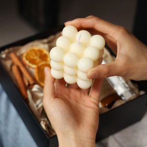 Set Regalo con <span class=keywords><strong>Candele</strong></span> <span class=keywords><strong>Profumate</strong></span> in Cera di Soia <span class=keywords><strong>e</strong></span> Diffusore di Aroma a Bastoncini, Design di Tendenza, Decorazione di Lusso per la Casa, Regali Personalizzati per Compleanni <span class=keywords><strong>e</strong></span> Matrimoni - Product Image 6