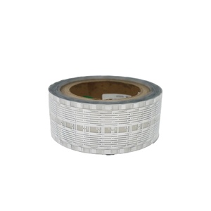 Etiqueta de Inlay RFID UHF Personalizada y Duradera, Tarjetas de Control de Acceso U8 para Gestión Minorista, Logística y Prendas de Vestir, Muestras Gratis - Product Image 4
