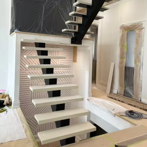 <span class=keywords><strong>Escalier</strong></span> DB Mono Beam | Lisse simple moderne en acier au carbone avec bandes de roulement en bois massif pour intérieurs à <span class=keywords><strong>deux</strong></span> étages - Product Image 1