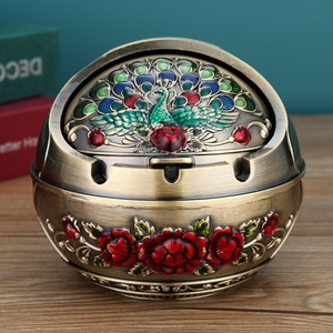 ที่เขี่ยบุหรี่แบบทันสมัยสำหรับบ้านและห้องนั่งเล่น ดีไซน์สร้างสรรค์ ป้องกันเถ้าบุหรี่ฟุ้งกระจาย กลิ่นควันตกค้าง ตกแต่งสวยงาม - Product Image 4