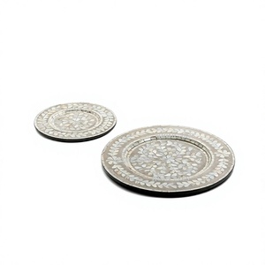 ชุดจานรองแก้ว 2 ขนาด รูปทรงกลม ทำจากเปลือกหอยมุก ราคาถูกที่สุด - Product Image 1