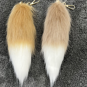 พวงกุญแจหางจิ้งจอกขนฟู20ซม. แฟชั่น - Product Image 5