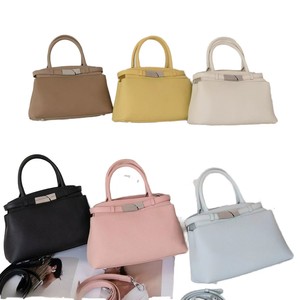 Borse di Design Personalizzate OEM/ODM di Alta Qualità, Borsa a Tracolla in Vera Pelle, Borse a Mano di Lusso per Donne, Vendita all'Ingrosso - Product Image 1