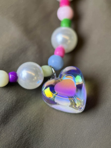 Collar para Mascotas con Colgante de Corazón Ajustable con Cuentas de Cristal, Elegante y a la Moda - Product Image 3