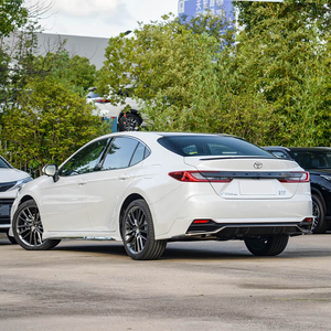 Conducción cómoda: Toyota Camry, un sedán familiar de gasolina usado a bajo precio y muy vendido, un nuevo automóvil híbrido - Product Image 3