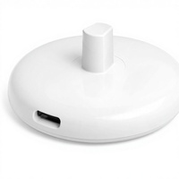 Mini chargeur de brosse à dents électrique USB-C de voyage compatible Oral B Pro/iO/D, base de remplacement inductive portable mince de type C (blanc)