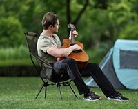 Chaise de camping pliable légère en aluminium avec dossier haut, support de tête, forme triangulaire, stable et portable pour une utilisation en extérieur