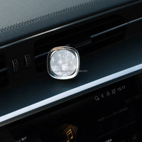 Diffuseur d'aromathérapie en alliage pour grille d'aération de voiture avec logo personnalisé, 6 pastilles parfumées, parfum longue durée pour tous les modèles de voitures