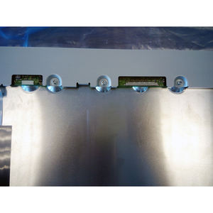 Écran LCD industriel Sharp LQ201U1LW31 avec rétroéclairage WLED, durée de vie de 50 000 heures, lisible en plein soleil, moniteur HMI intégré - Product Image 2