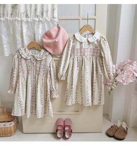 Gaun Anak Perempuan Gaya Musim Gugur 2025, Rok Motif Prancis, Gaun Manis Bermotif Bunga, Lengan Panjang Katun, Gaun Smocking - Product Image 6