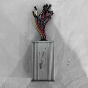 Ensemble contrôleur et carte électronique 60V 50A pour trottinette électrique double moteur JB FOC 60V 5600W 6000W avec accélérateur à pouce - Vente en gros - Product Image 5