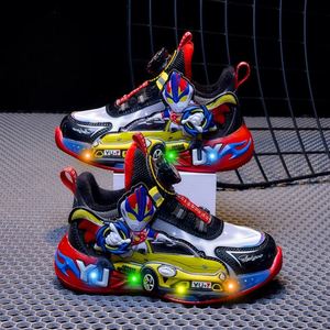 รองเท้าวิ่งเด็กแบบสวมใส่สบาย น้ำหนักเบา ระบายอากาศได้ดี พร้อมไฟ LED สีสันสดใส คุณภาพสูง รองเท้ากีฬาเด็ก รองเท้าลำลองสไตล์เดินเล่น - Product Image 4