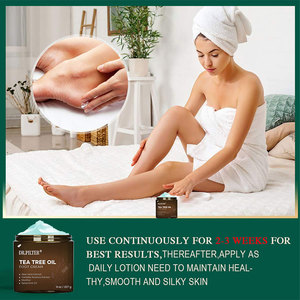 <span class=keywords><strong>Crema</strong></span> <span class=keywords><strong>per</strong></span> <span class=keywords><strong>Piedi</strong></span> B5 del Nostro Marchio, Idratante, Esfoliante, Anti-<span class=keywords><strong>Screpolature</strong></span> con Olio di Tea Tree - Product Image 4