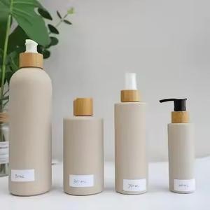 2024 bouteille cosmétique de paille de blé écologique personnalisée avec pulvérisateur à pompe de sérigraphie capacités 100ml-500ml emballage en plastique - Product Image 1
